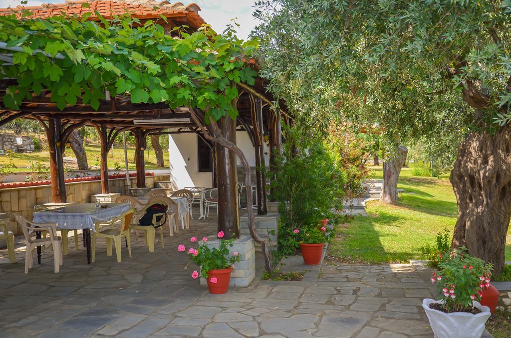 Pension Assos Kinira Exterior foto