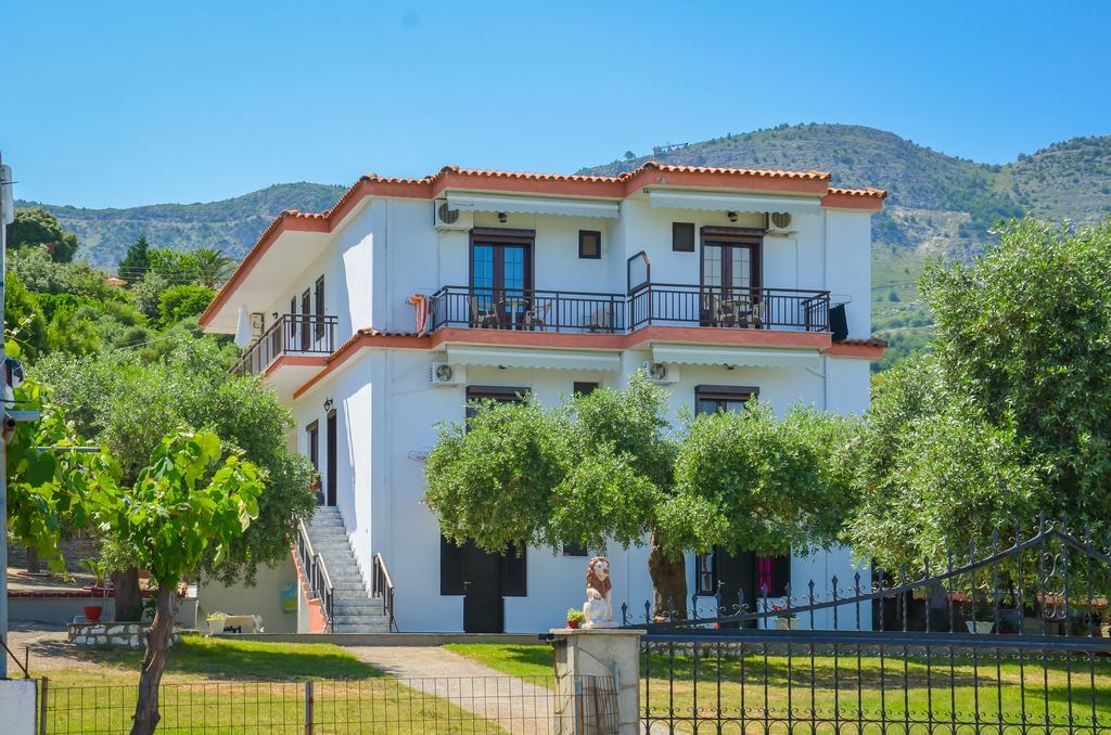 Pension Assos Kinira Exterior foto